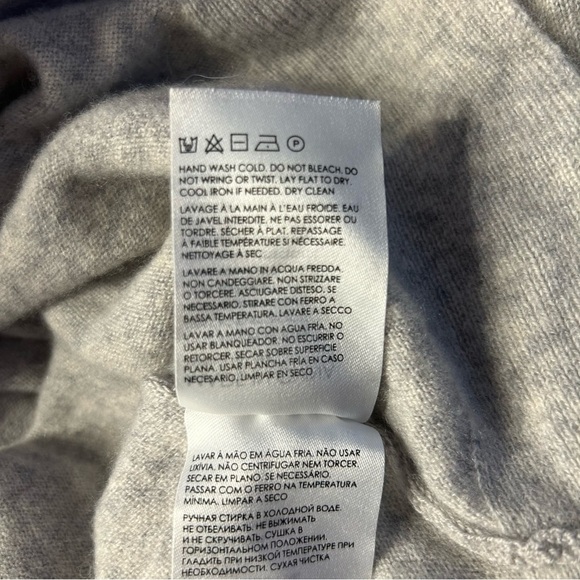 Club Monaco Cowl Neck Cashmere Sweater in Light Heather Grey, Size Large - Picture 9 of 9